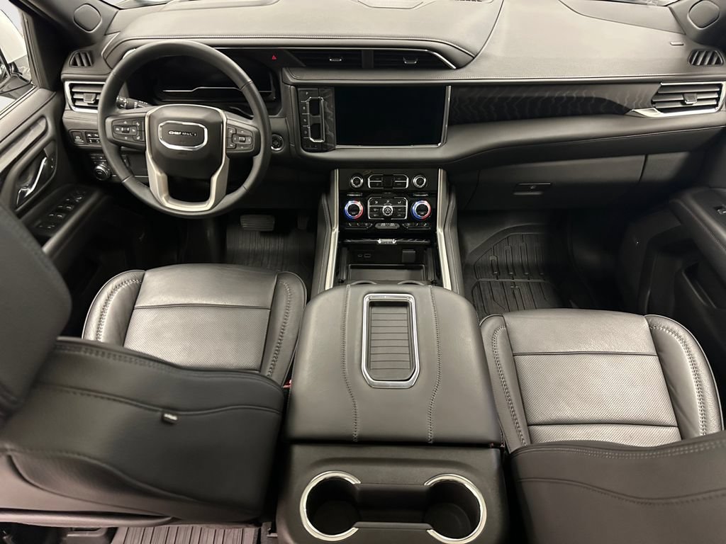 Used 2023 GMC Yukon Denali AWD/4WD image 10