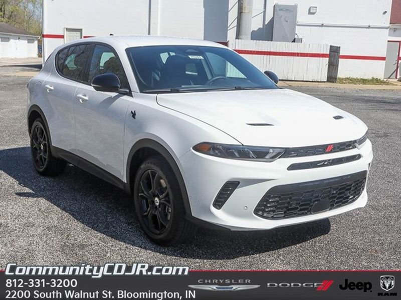 New 2025 Dodge Hornet GT w/ Tech Pack image 1