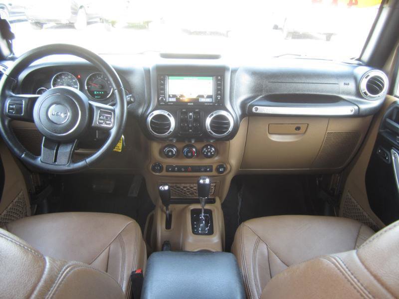 Used 2015 Jeep Wrangler Unlimited Sahara AWD/4WD image 41