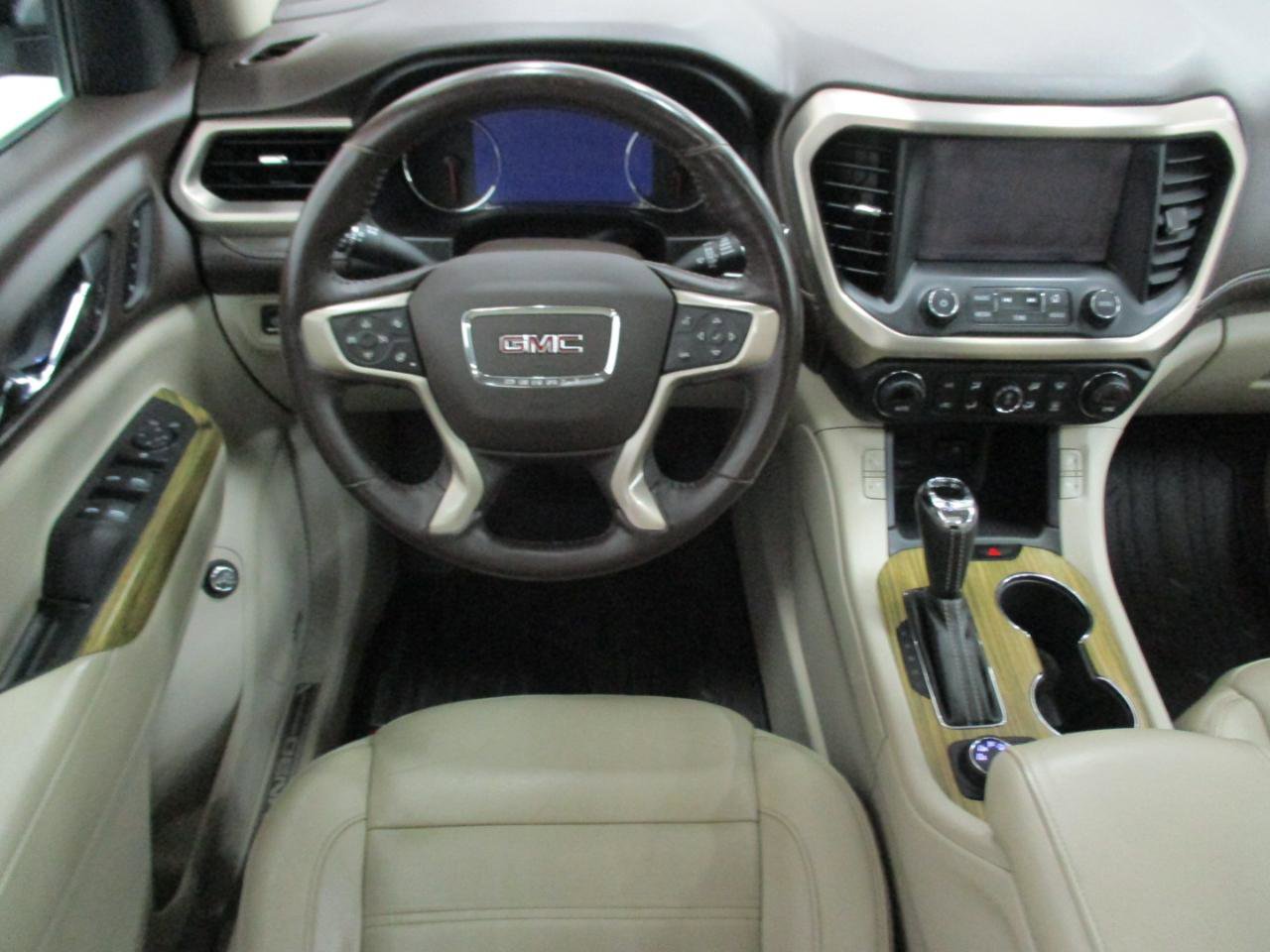 Used 2018 GMC Acadia Denali w/ Technology Package image 18