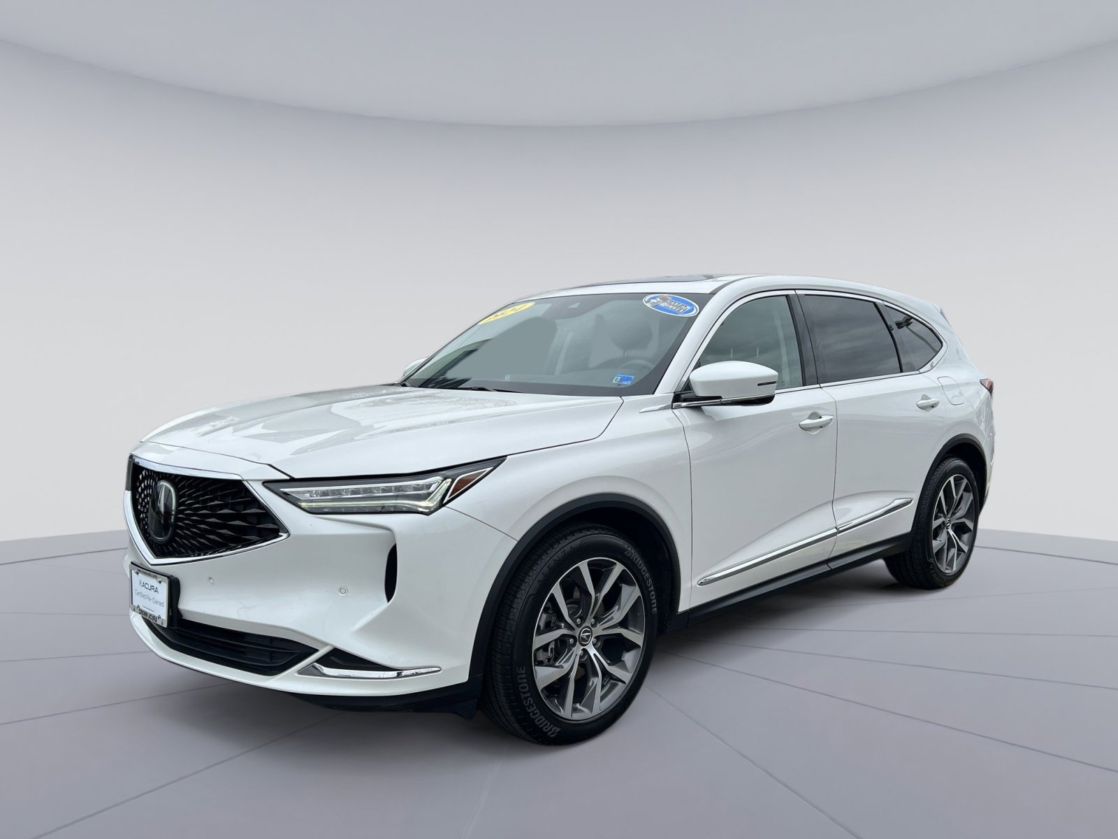 Certified 2024 Acura MDX FWD w/ Technology Package image 1