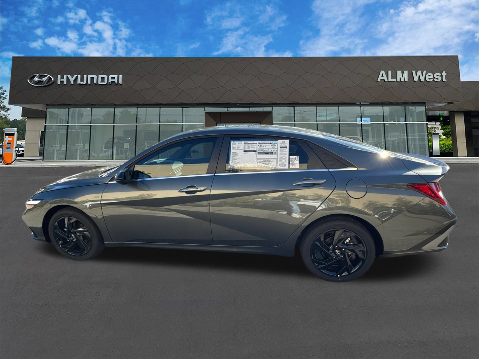 New 2026 Hyundai Elantra SEL Sport Premium FWD image 9