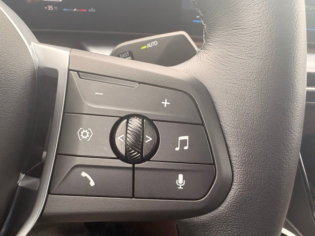 Used 2024 BMW X2 xDrive28i w/ Premium Package image 34