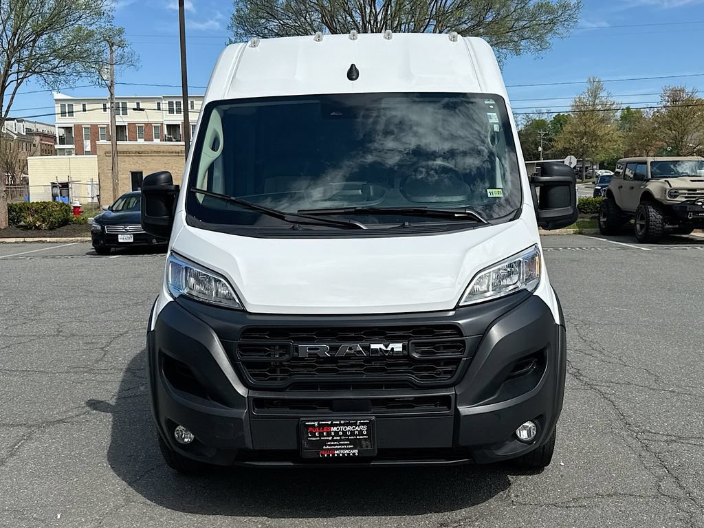 Used 2025 RAM ProMaster 2500 w/ Convenience Group FWD image 2