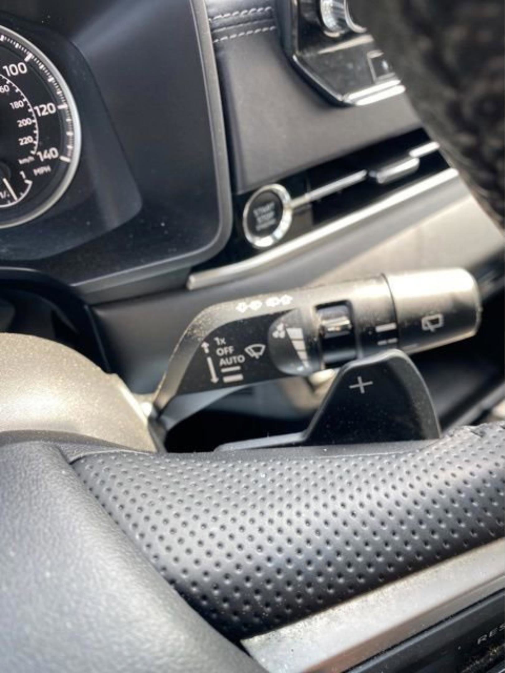 Used 2024 Mitsubishi Outlander SE FWD image 23