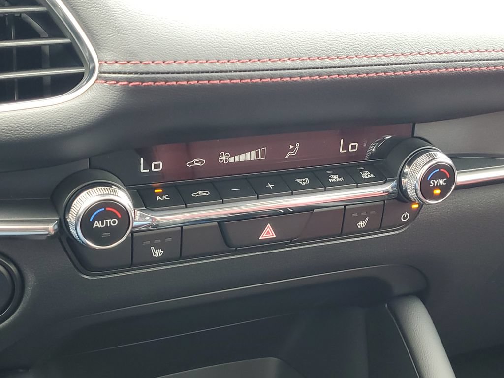 New 2026 MAZDA MAZDA3 Carbon AWD/4WD image 23
