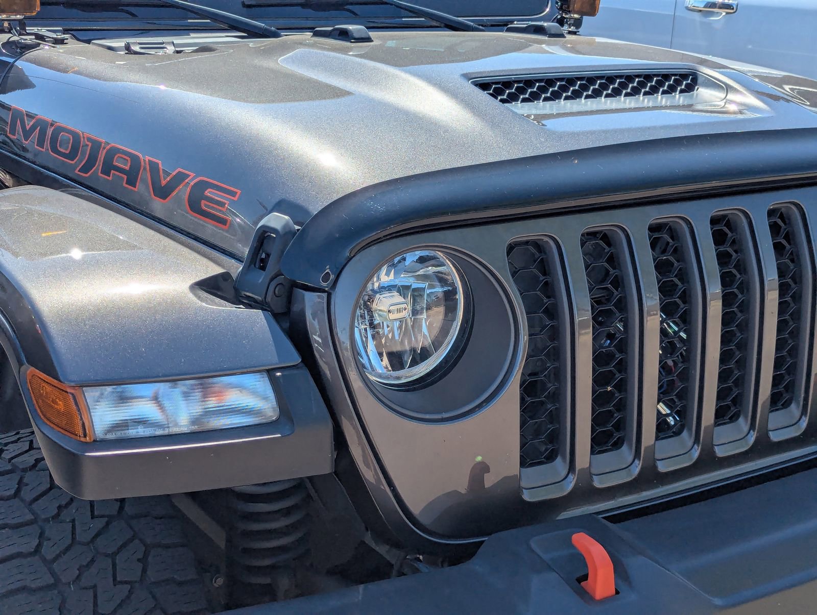 Used 2021 Jeep Gladiator Mojave AWD/4WD image 4