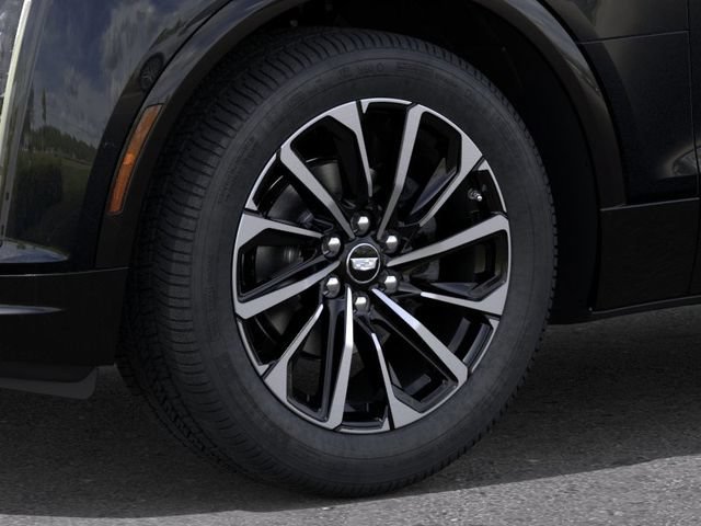 New 2026 Cadillac Lyriq Sport w/ LPO, Floor Liner Package AWD/4WD image 9
