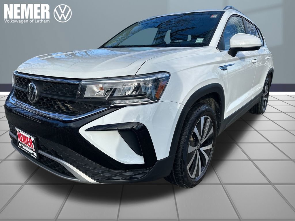 Certified 2022 Volkswagen Taos SE