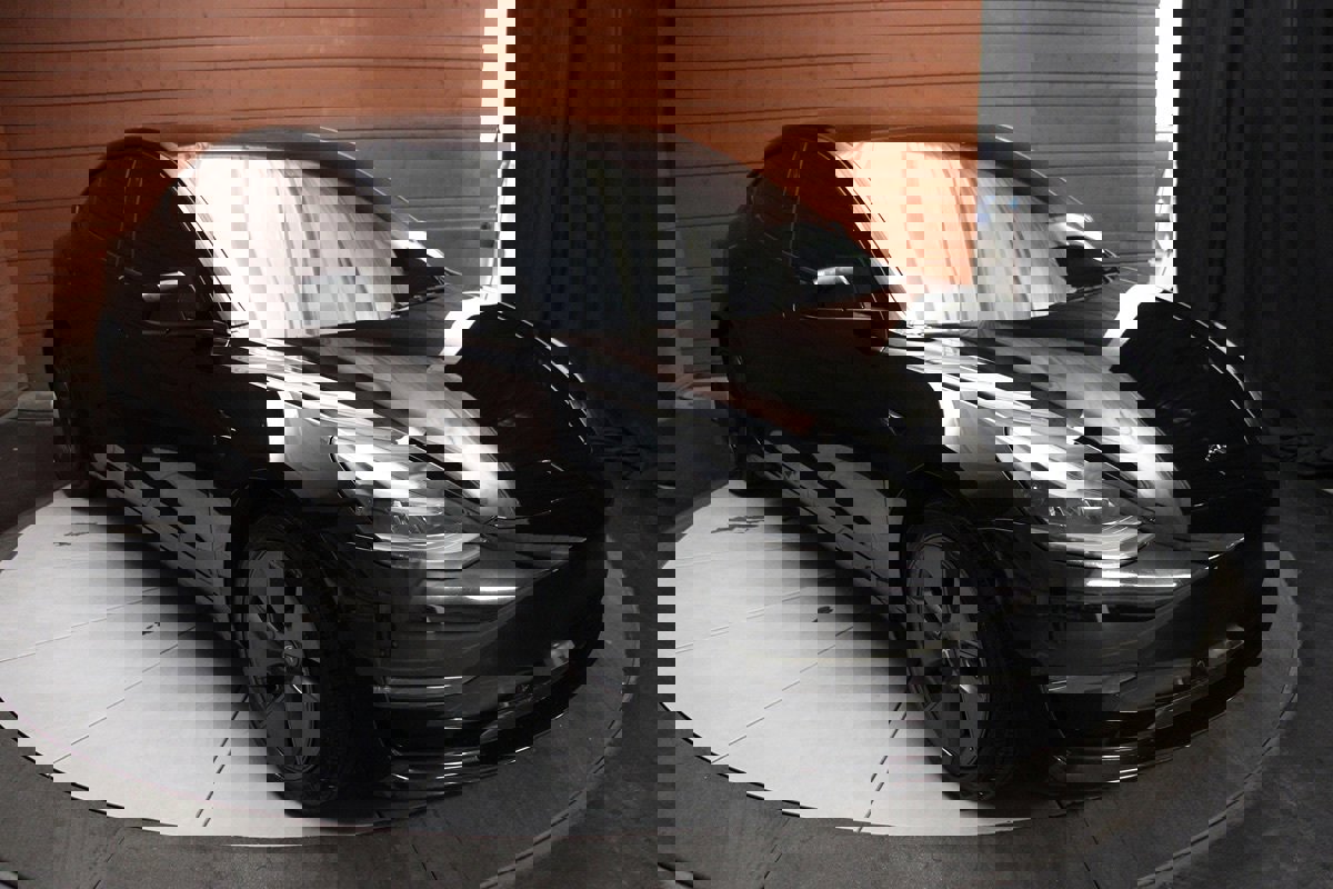 Used 2023 Tesla Model 3 Long Range image 31