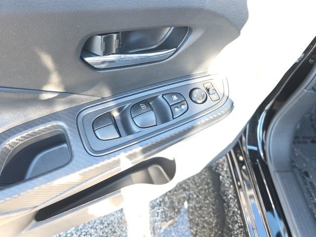 Used 2025 Nissan Versa SV w/ Trunk Package FWD image 19