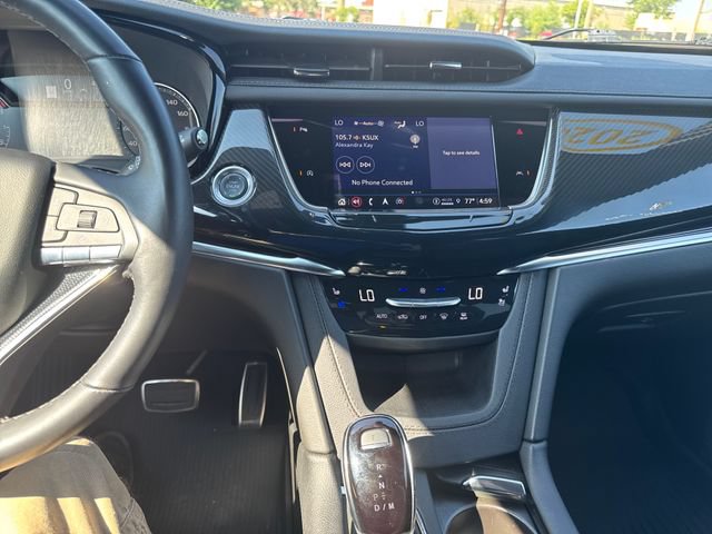 Used 2024 Cadillac XT6 Sport w/ LPO, Floor Liner Package AWD/4WD image 18