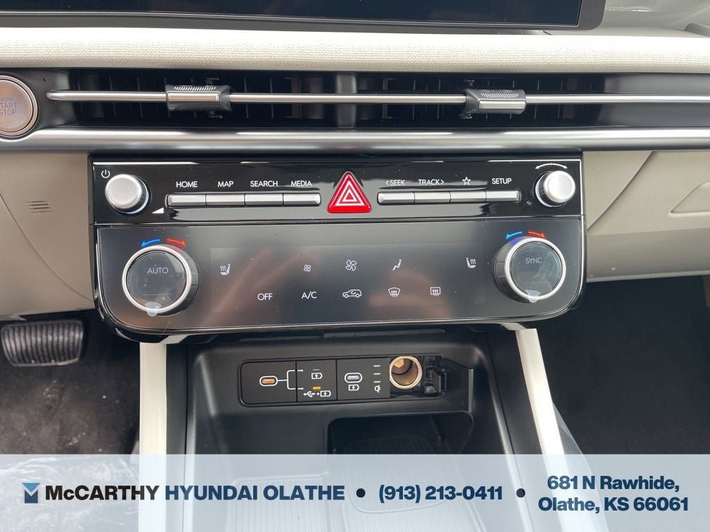 Certified 2025 Hyundai Tucson SEL FWD image 28