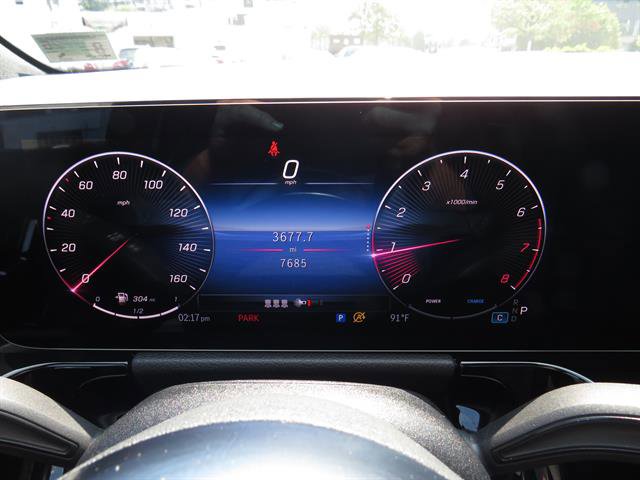 Used 2025 Mercedes-Benz GLA 250 4MATIC image 12