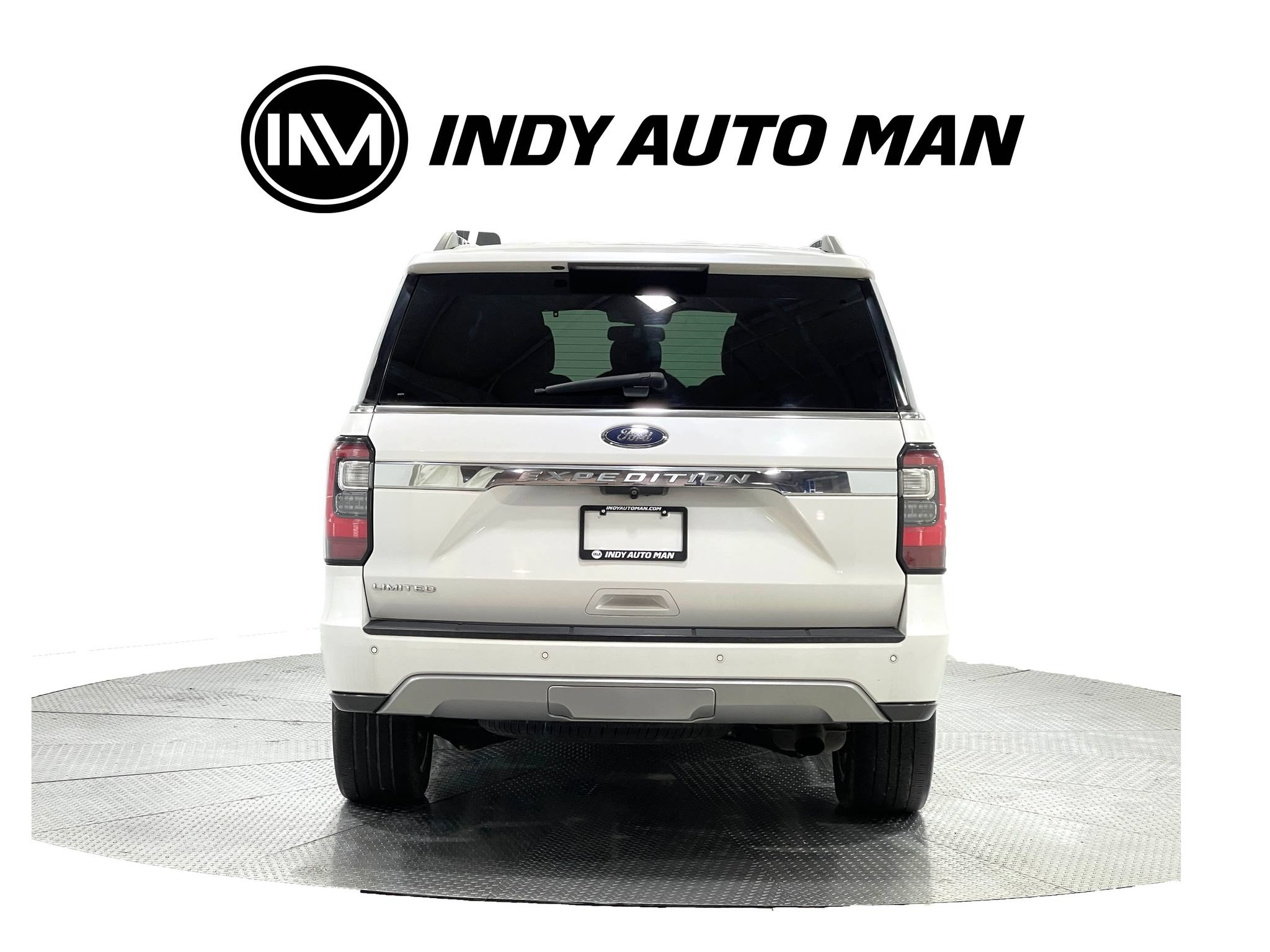 Used 2019 Ford Expedition Limited w/ Equipment Group 302A AWD/4WD image 5