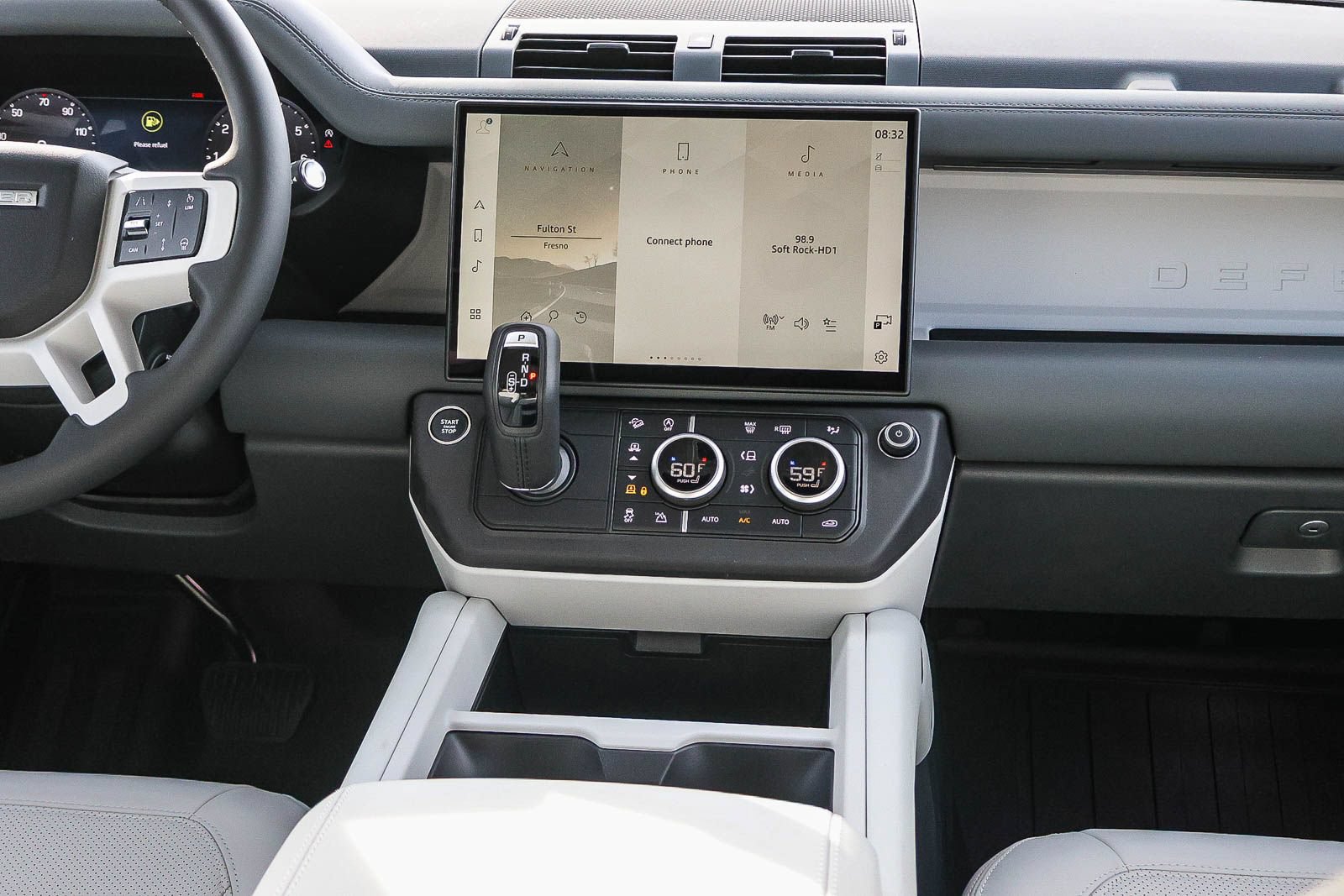 New 2026 Land Rover Defender 110 X-Dynamic SE AWD/4WD image 24