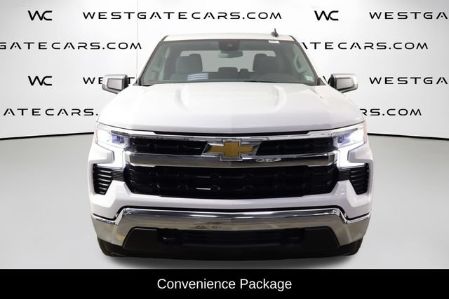 Used 2023 Chevrolet Silverado 1500 LT AWD/4WD image 2