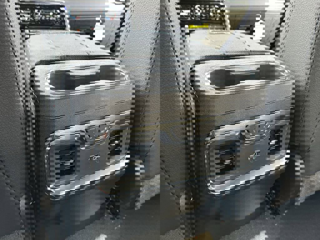 New 2026 GMC Sierra 2500 Denali w/ Denali Reserve Package image 11