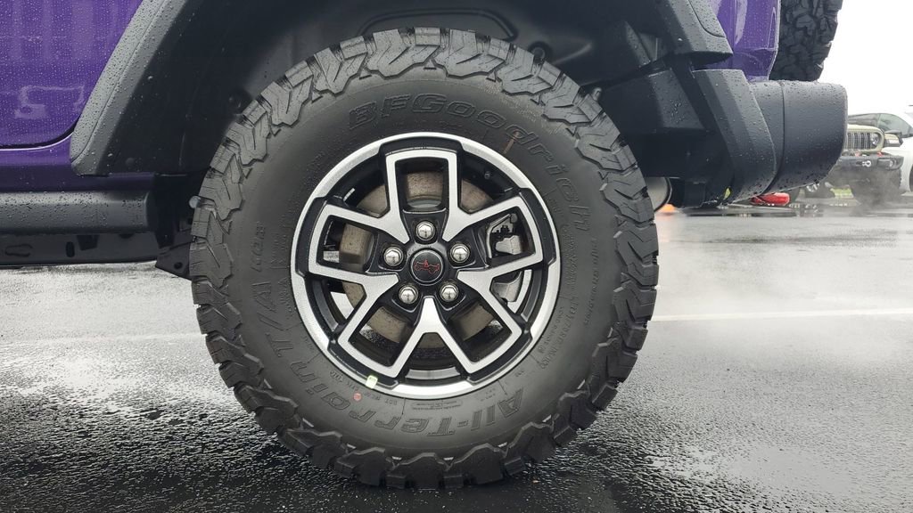 New 2026 Jeep Wrangler Unlimited Rubicon w/ Technology Group image 6