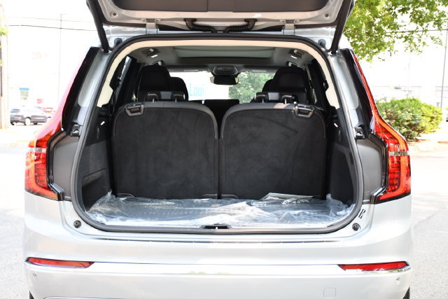 New 2026 Volvo XC90 B6 Plus w/ Protection Package Premier AWD/4WD image 28
