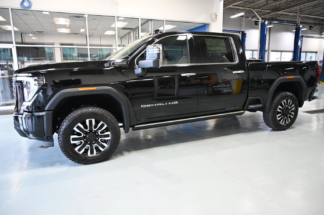 New 2026 GMC Sierra 2500 Denali Ultimate w/ Max Trailering Package AWD/4WD image 12