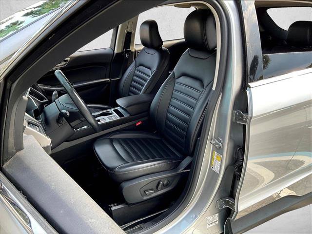 Used 2021 Ford Edge SEL w/ Convenience Package AWD/4WD image 24