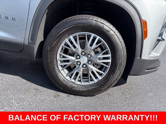 Certified 2026 Chevrolet Traverse LT w/ Driver Confidence Package FWD image 8