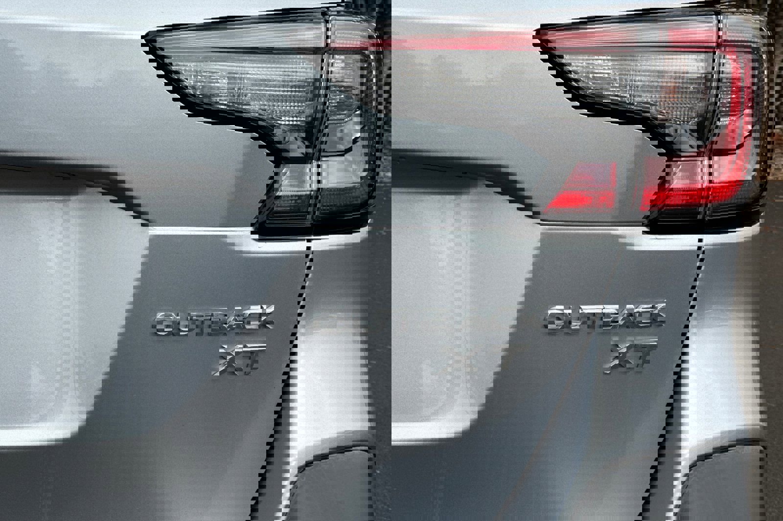 Used 2020 Subaru Outback Limited XT w/ Tech Package 2 image 35