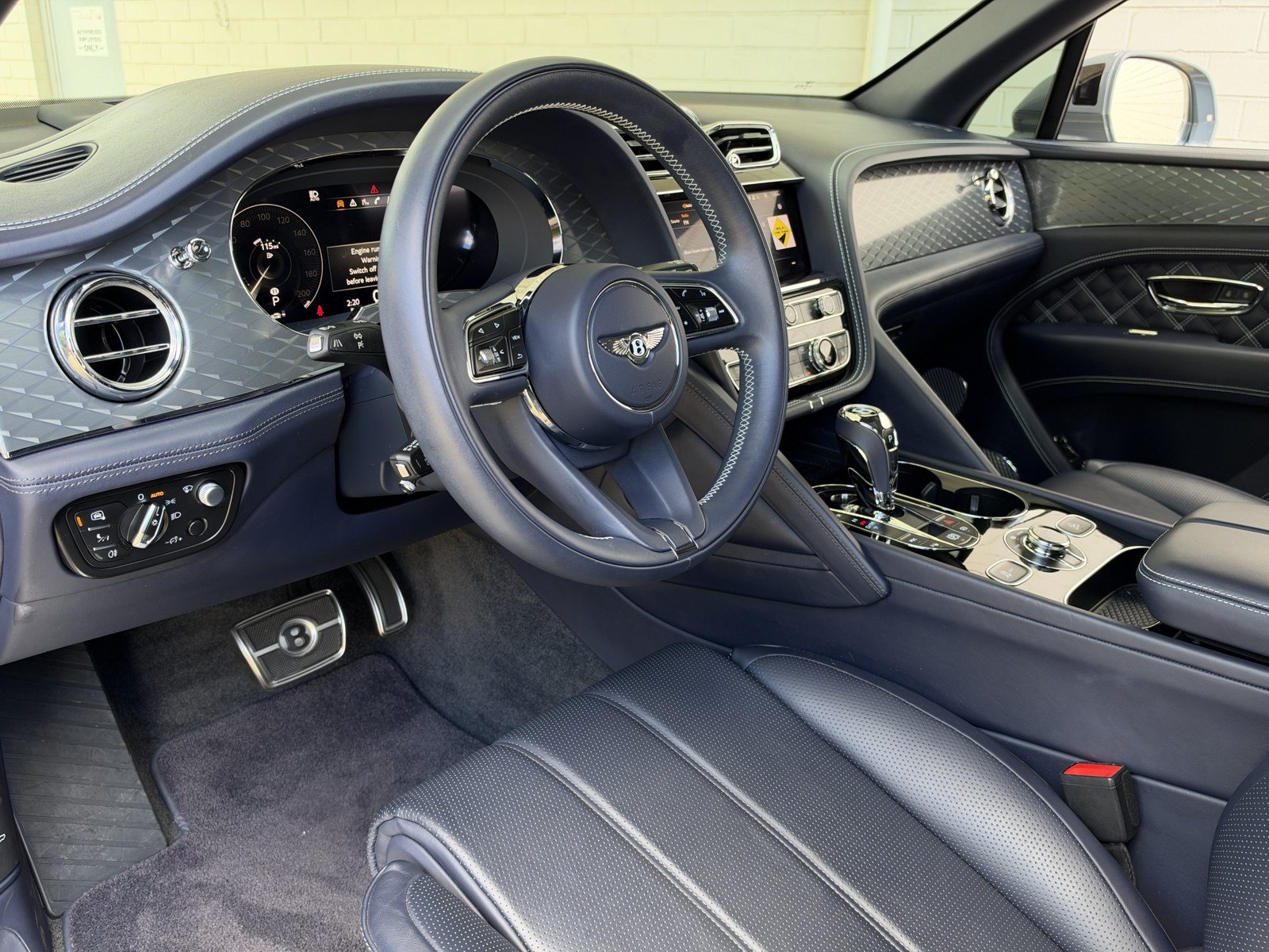 Certified 2021 Bentley Bentayga AWD/4WD image 13