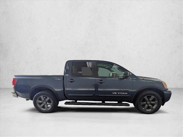 Used 2015 Nissan Titan SV w/ SV Value Truck Package RWD image 4