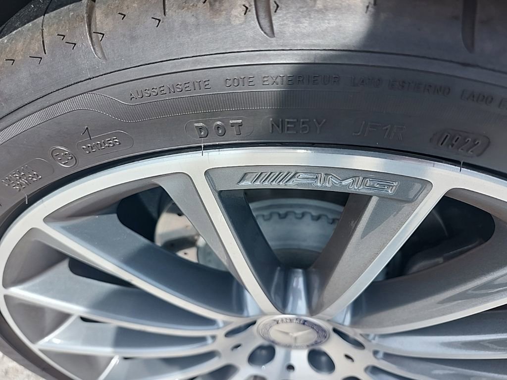 Used 2015 Mercedes-Benz S 550 Sedan image 16