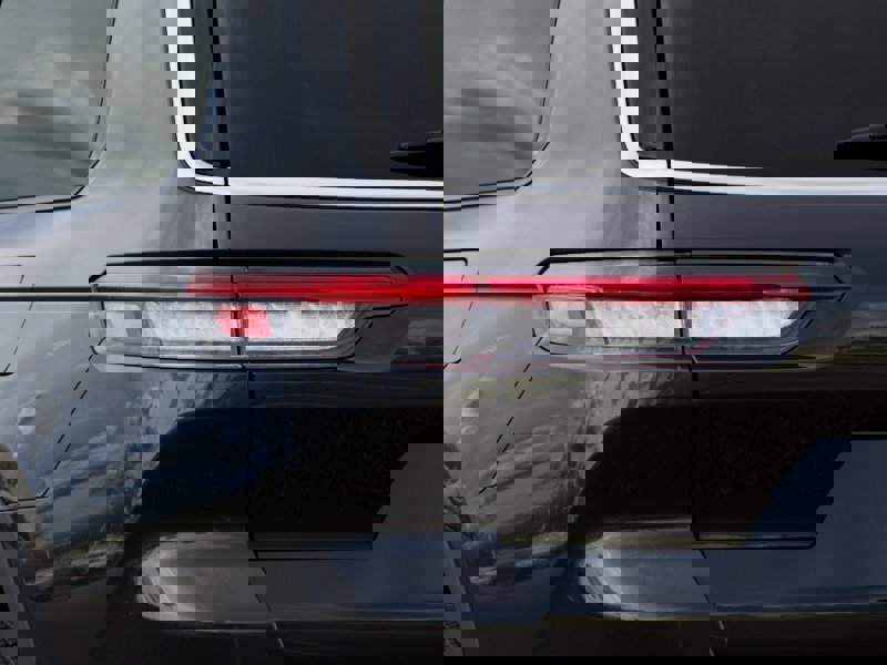 New 2025 Jeep Grand Cherokee L Laredo w/ Luxury Tech Group I image 19