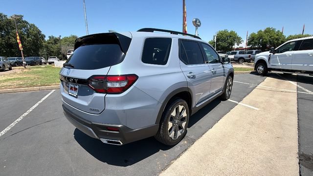 New 2026 Honda Pilot Touring image 4