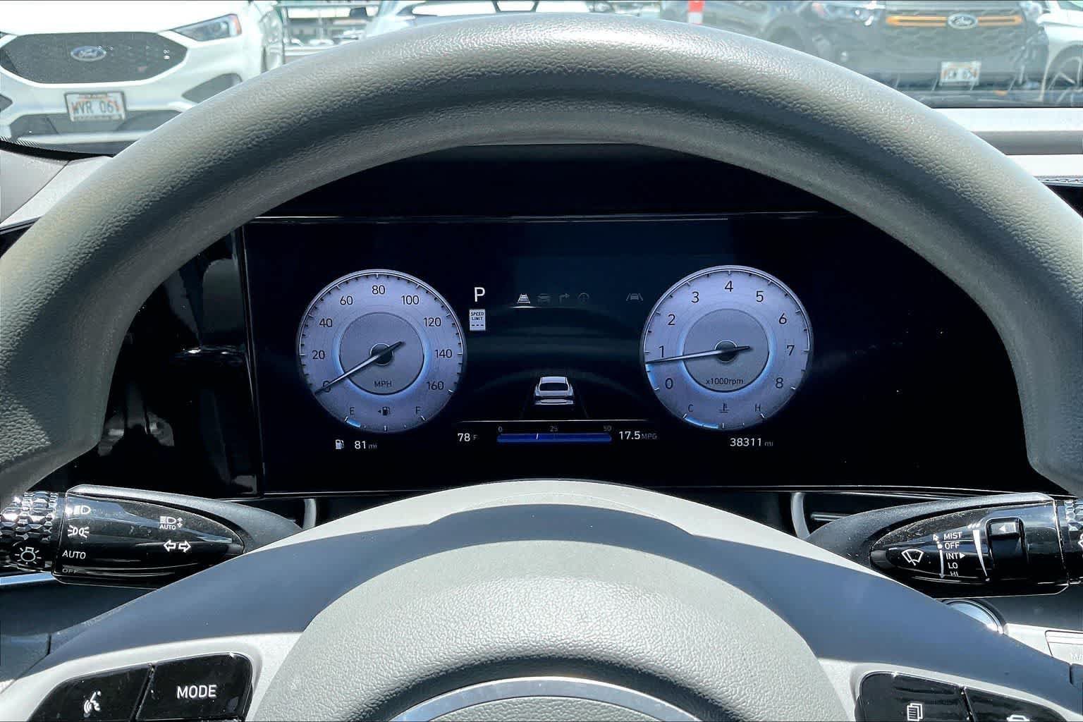 Used 2024 Hyundai Elantra SEL FWD image 17