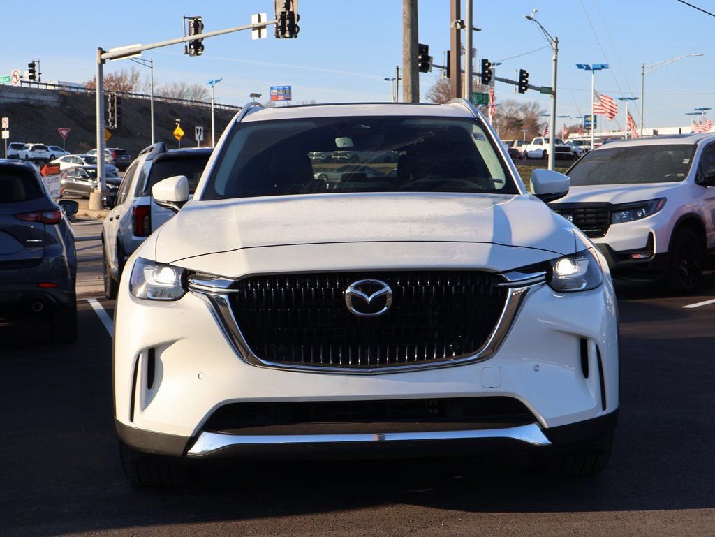 Used 2024 MAZDA CX-90 3.3 Turbo w/ Premium Package image 2