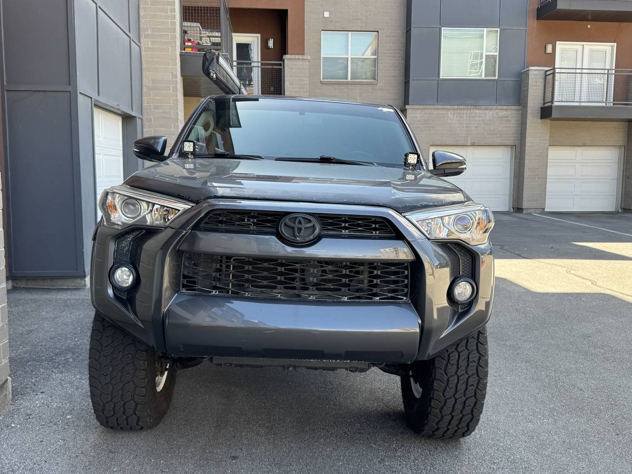 Used 2016 Toyota 4Runner SR5 Premium AWD/4WD image 9