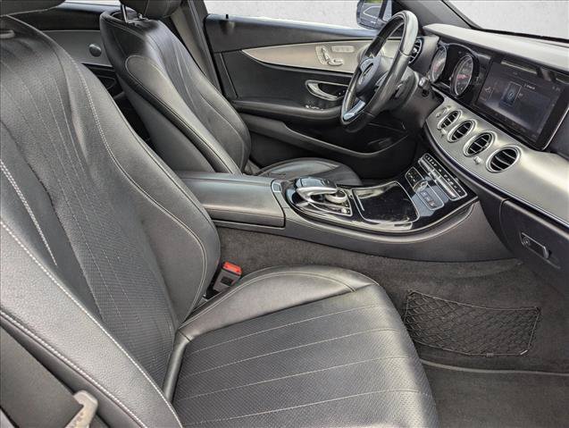 Used 2017 Mercedes-Benz E 300 image 29