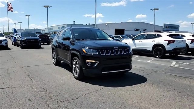 Used 2021 Jeep Compass Limited image 2