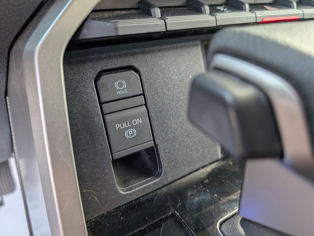 Used 2023 Toyota Tundra Limited w/ Power Package image 20