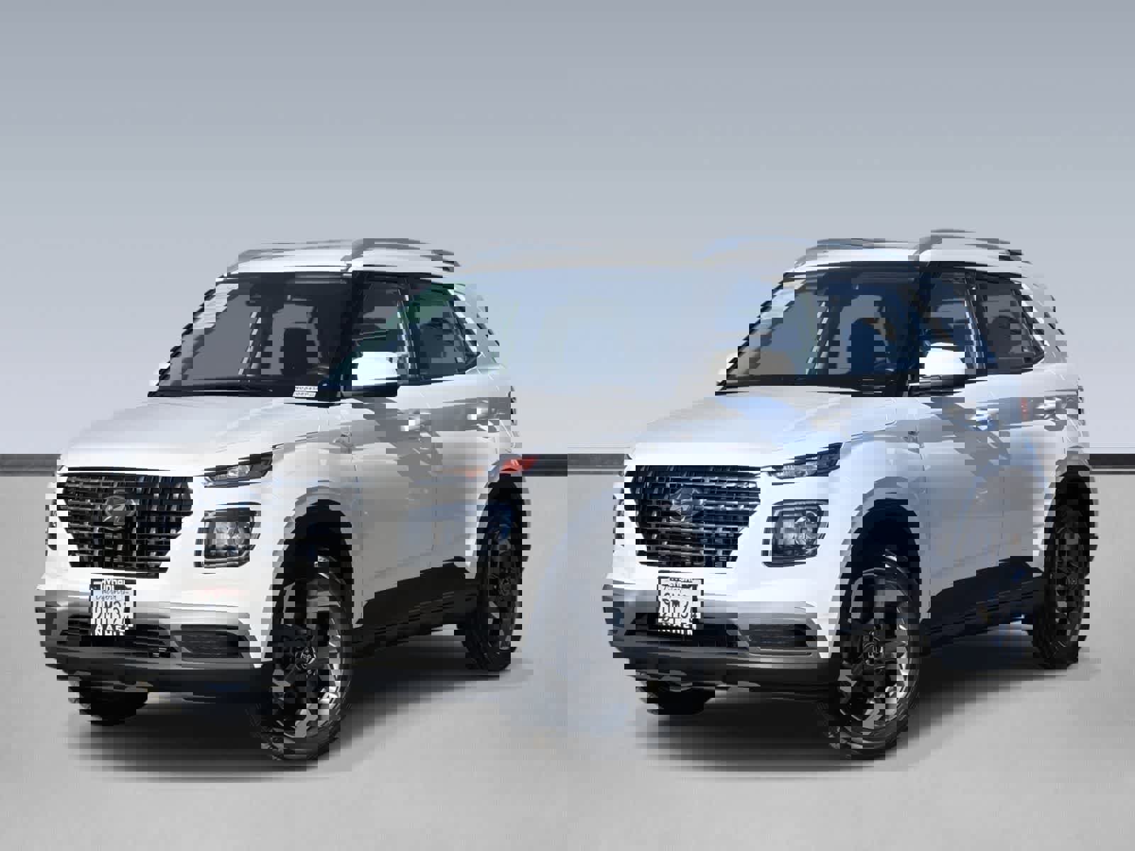 Used 2022 Hyundai Venue SEL image 1