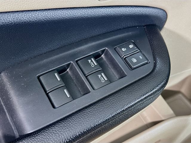 Used 2017 Honda Pilot LX image 17