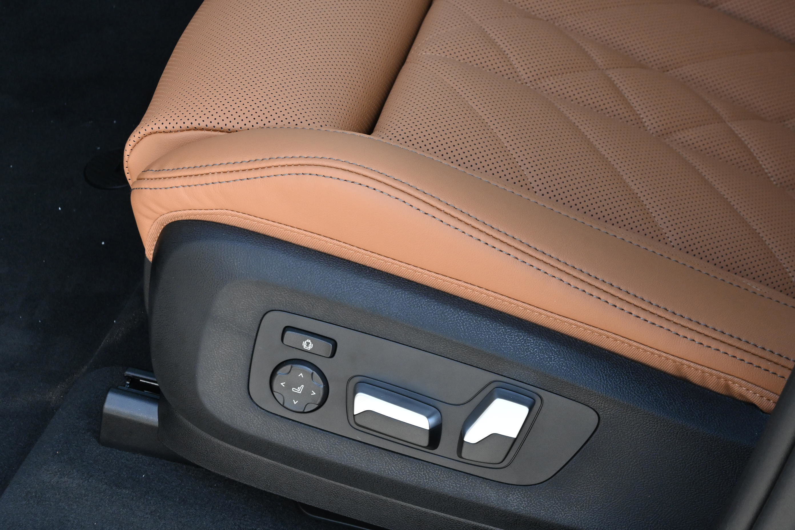 New 2026 BMW X5 xDrive40i image 25