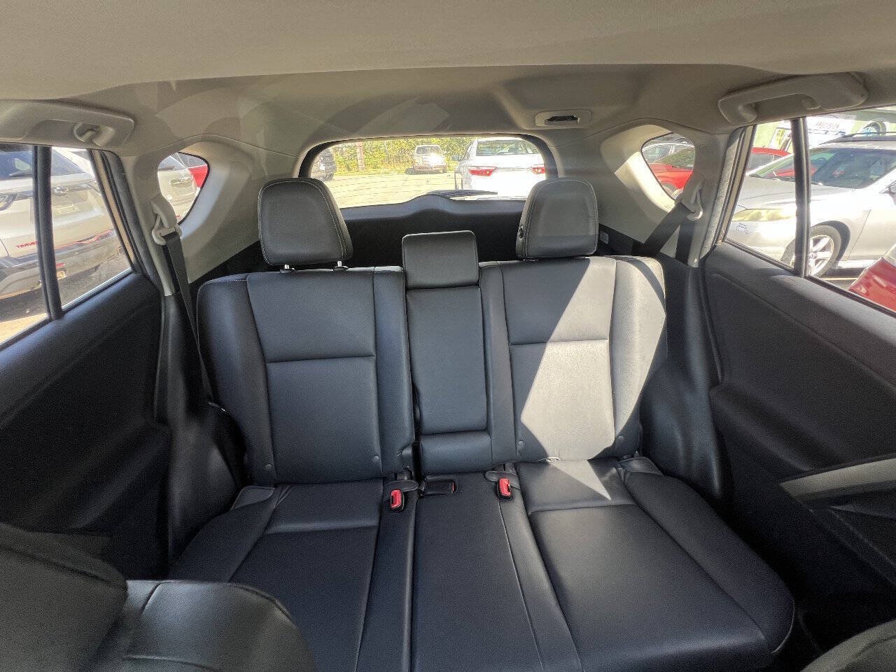 Used 2013 Toyota RAV4 Limited AWD/4WD image 19