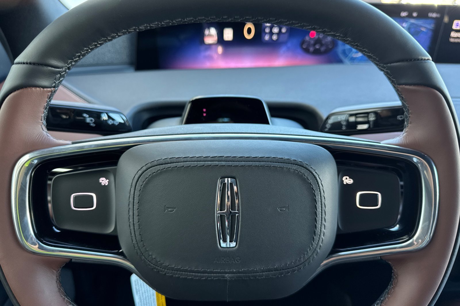 New 2025 Lincoln Navigator Reserve image 24