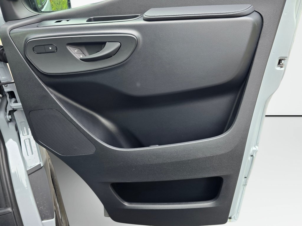 New 2026 Mercedes-Benz Sprinter 2500 image 29