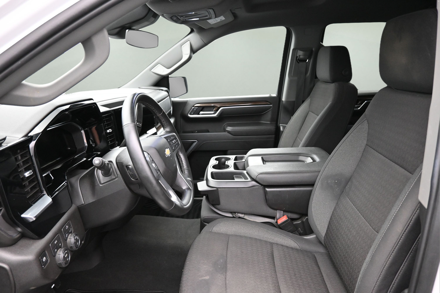 Used 2026 Chevrolet Silverado 1500 LT AWD/4WD image 21