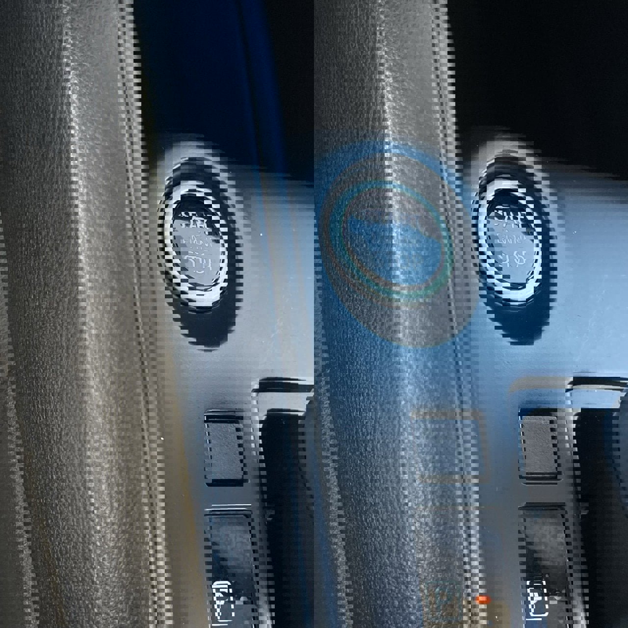 Used 2024 Nissan Kicks S image 16