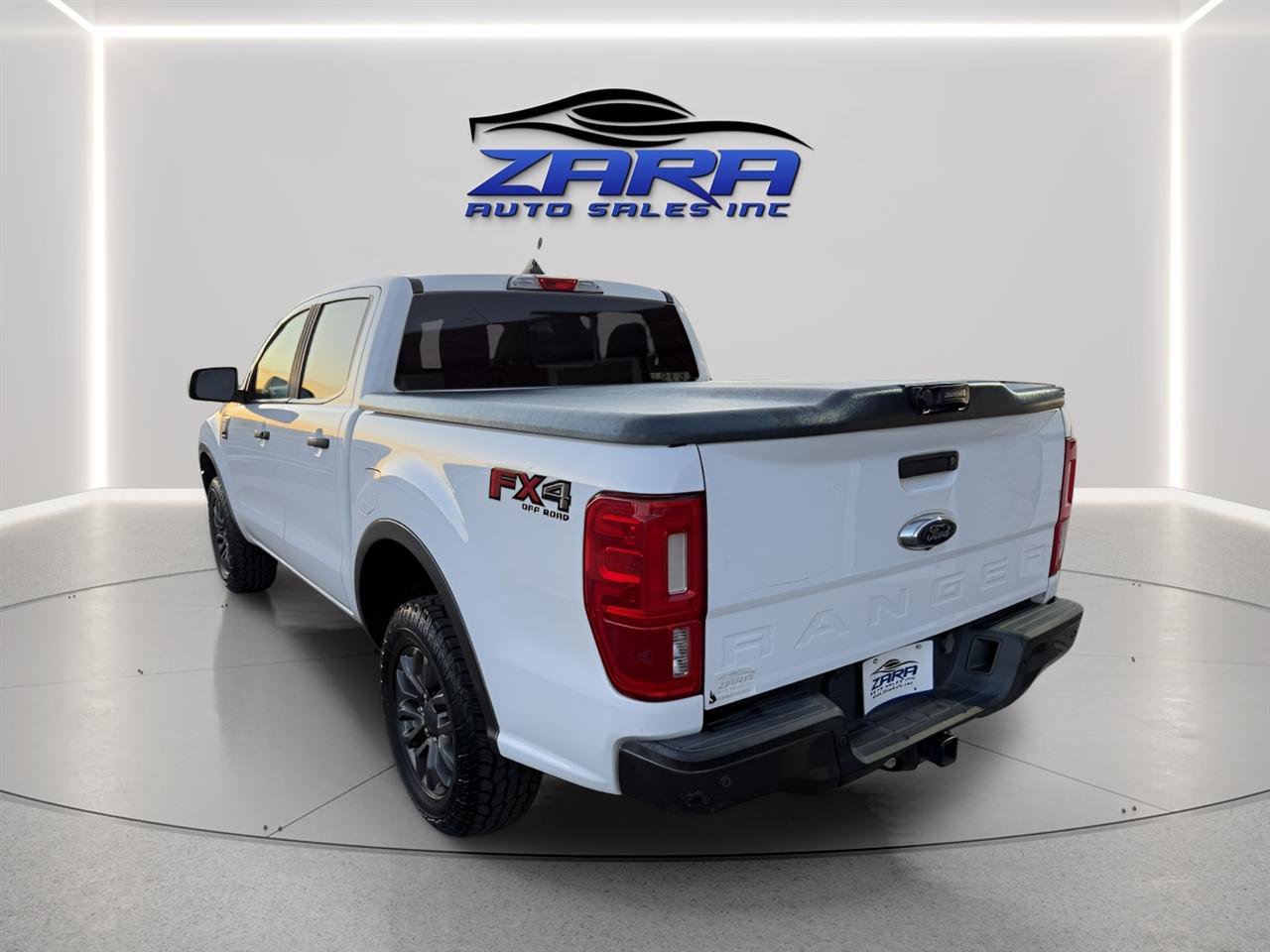 Used 2020 Ford Ranger XLT w/ Equipment Group 302A Luxury AWD/4WD image 4
