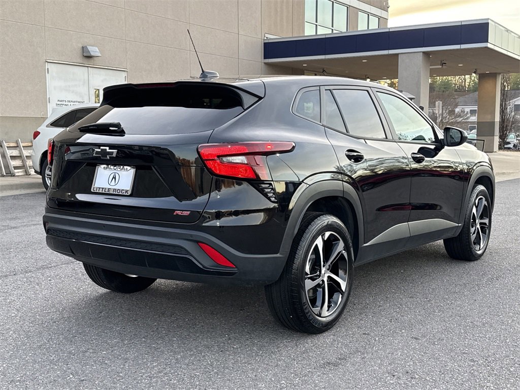 Used 2024 Chevrolet Trax RS w/ Driver Confidence Package image 5