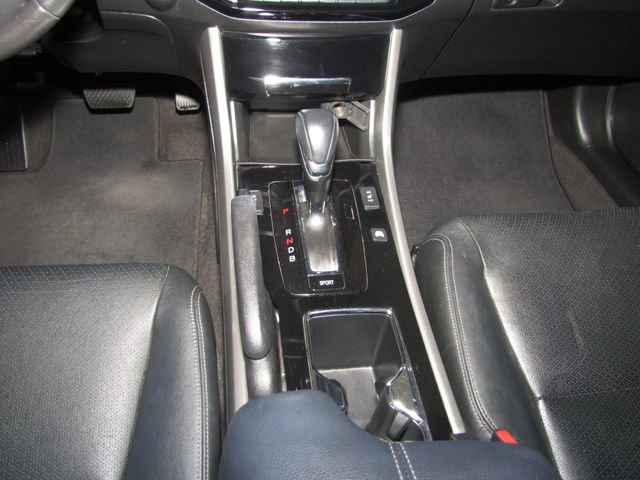 Certified 2017 Honda Accord EX-L image 16